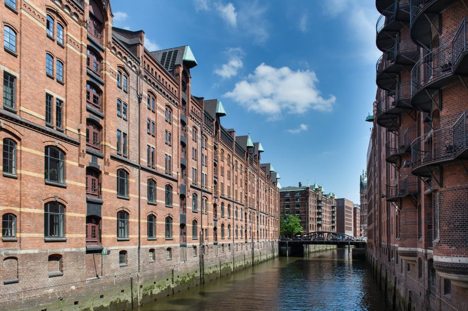 Hamburg: Speicherstadt Walking Tour With Coffee Tasting - Exploring the UNESCO Architectural Gems