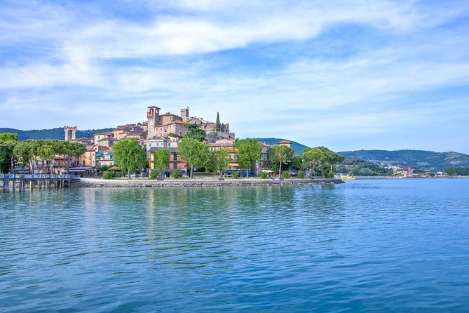 Heart of Umbria: Explore the Mystic Towns of Orvieto and Assisi - Exploring Assisis Landmarks