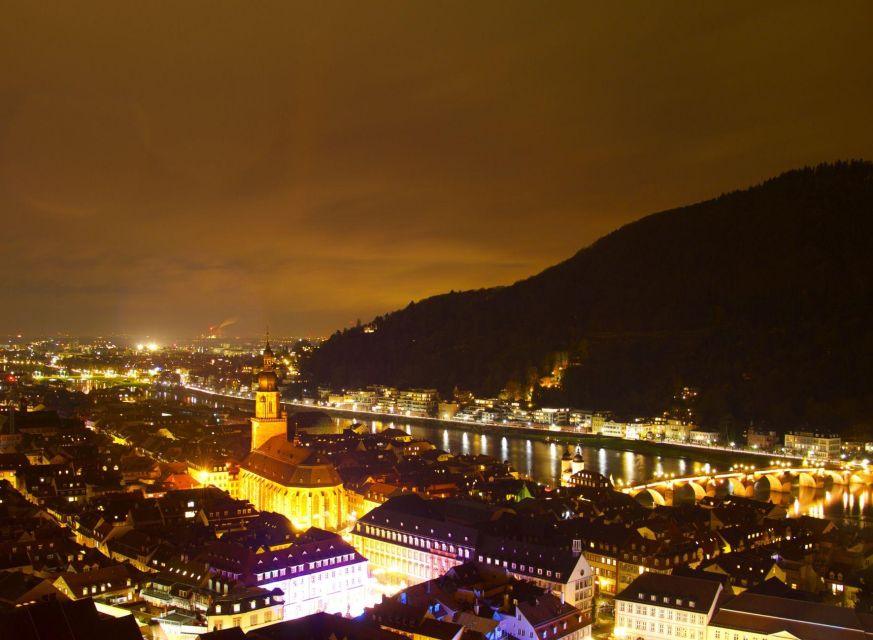 Heidelberg : Christmas Markets Festive Digital Game - Immersive Challenges and Puzzles