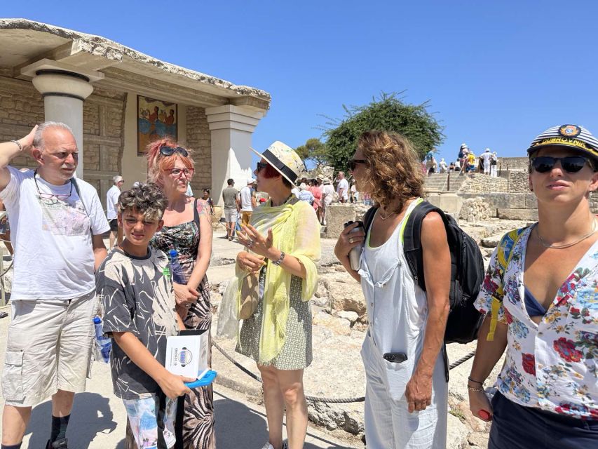 Heraklion: Knossos Private Guided Tour & Skip-the-Line Entry - Itinerary Highlights