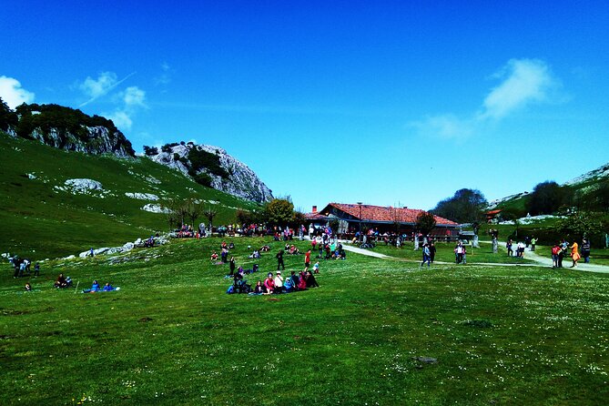 Hike the Heart of the Basque Country - Breakfast and Private Transportation