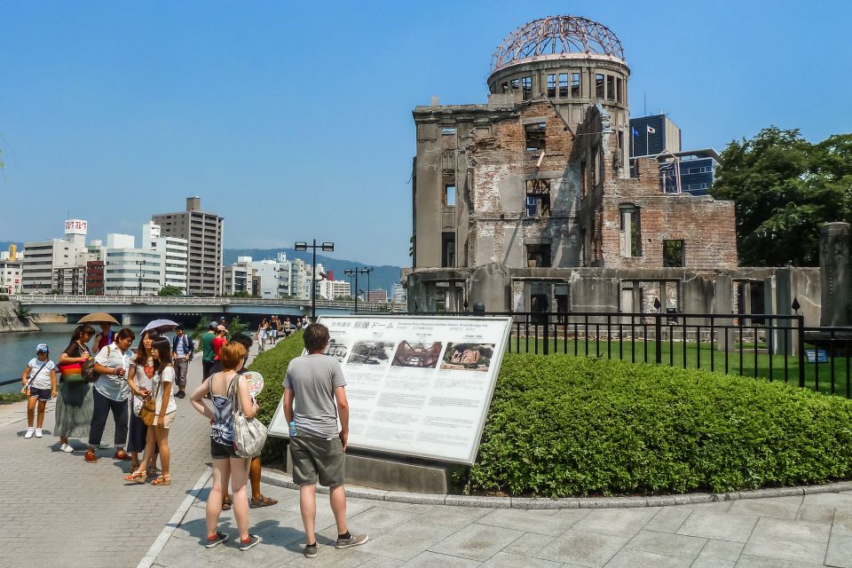 Hiroshima: Hidden Gems and Highlights Private Walking Tour - Experience Highlights