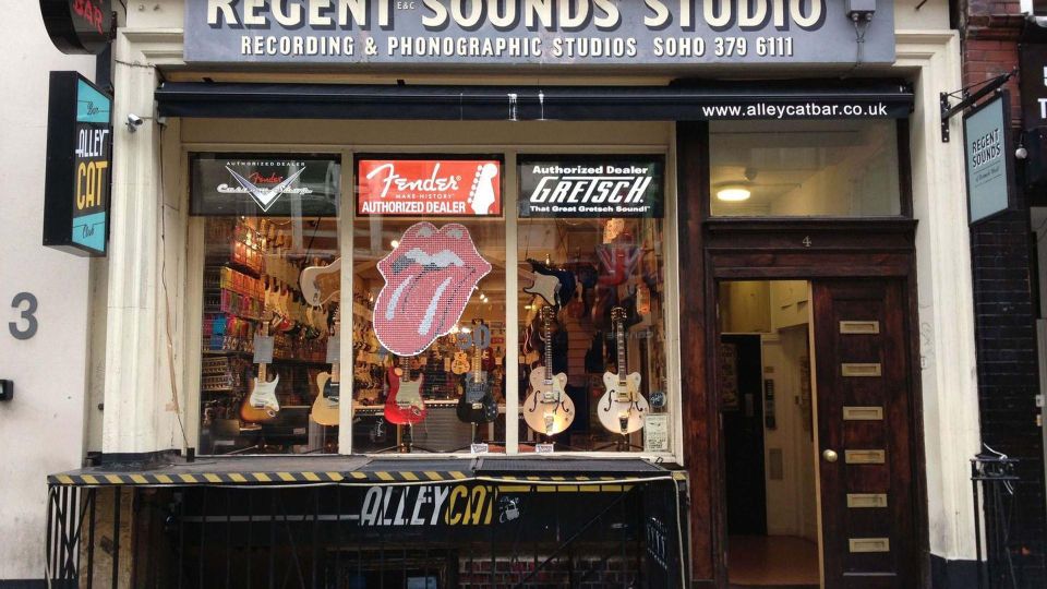 History of Rocknroll in London In App Audio Tour - Explore Iconic Venues