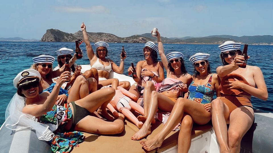 Ibiza: Combo Boat Trip, 4x4 Safari and Es Vedra Sunset Hike - Duration and Group Size