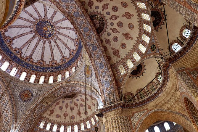 Istanbul Delights: A Journey Through Flavor and History - Accessibility and Restrictions