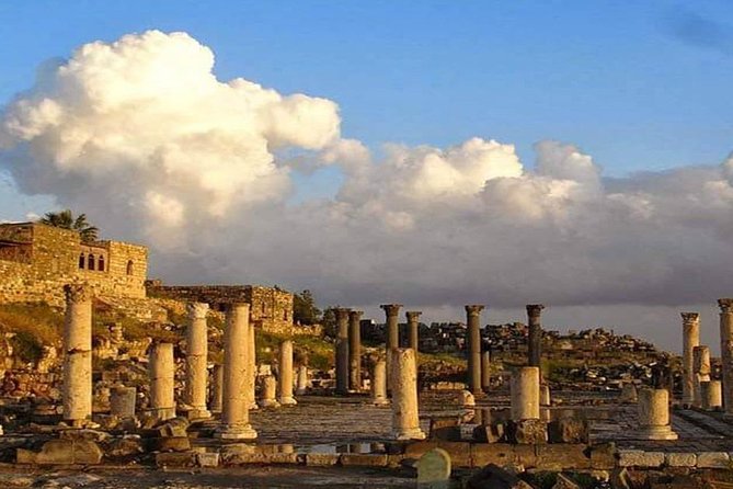 Jerash, Ajloun, Umm Qais Day Trip - Exploring Ajloun Castles Architecture