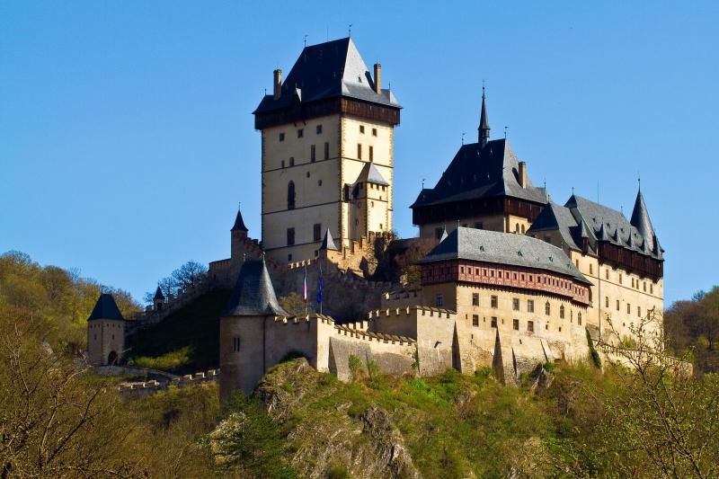 Karlstejn Castle: Skip-The-Line Ticket and Tour From Prague - Key Attractions and Highlights