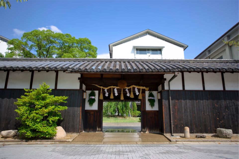 Kobe: Nada Sake Brewery District Private Walking Tour - Cultural Experience