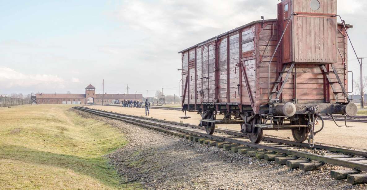 Krakow: Auschwitz Birkenau Museum Guided Tour With Pickup - Itinerary Details