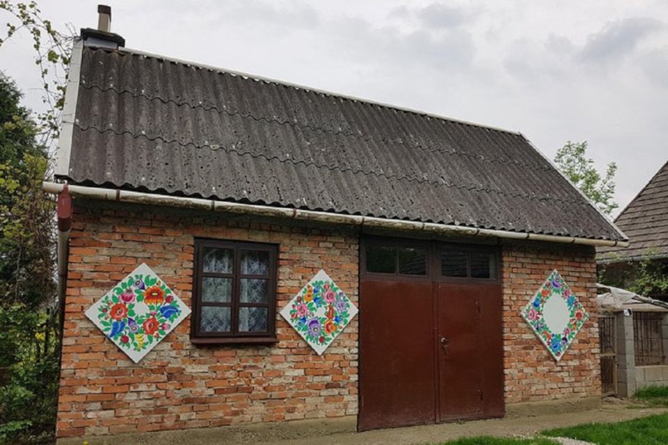 Krakow: Guided Day Tour of Zalipie Village & Museum Entry - Inclusions and Logistics