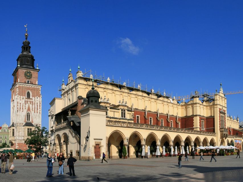 Krakow: Highlights of Old & New Town Private Walking Tour - Highlights of the Tour