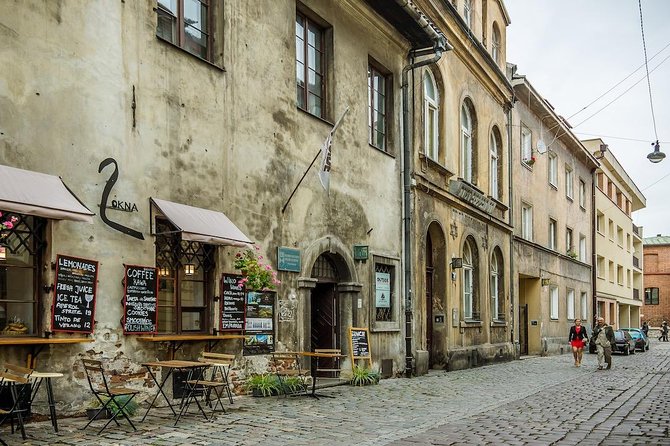 Krakow: Jewish Quarter Kazimierz & Schindlers Factory & Ghetto Guided Tour - Jewish Ghetto Exploration