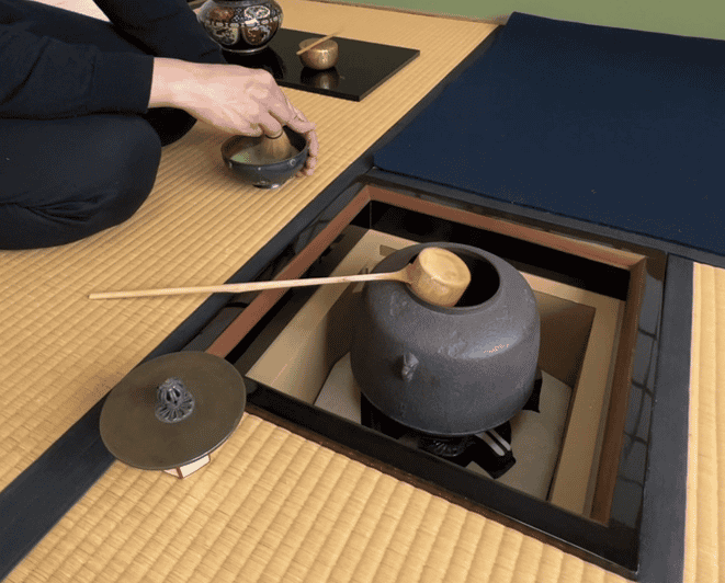 Kyoto: Tea Ceremony Experience in a Small Tea Room - Tea Masters Guidance