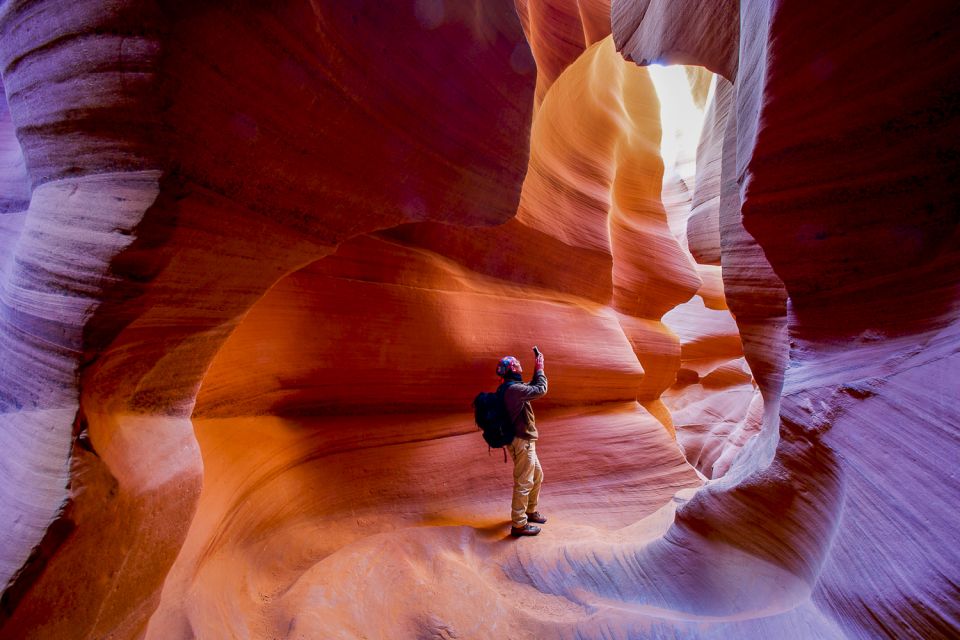 Las Vegas: Antelope Canyon & Horseshoe Bend Tour With Pickup - Antelope Canyon Guided Tour