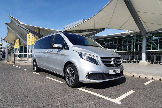 Lincolnshire to London Heathrow Airport (LHR) Luxury Transfers - Pickup Details and Options