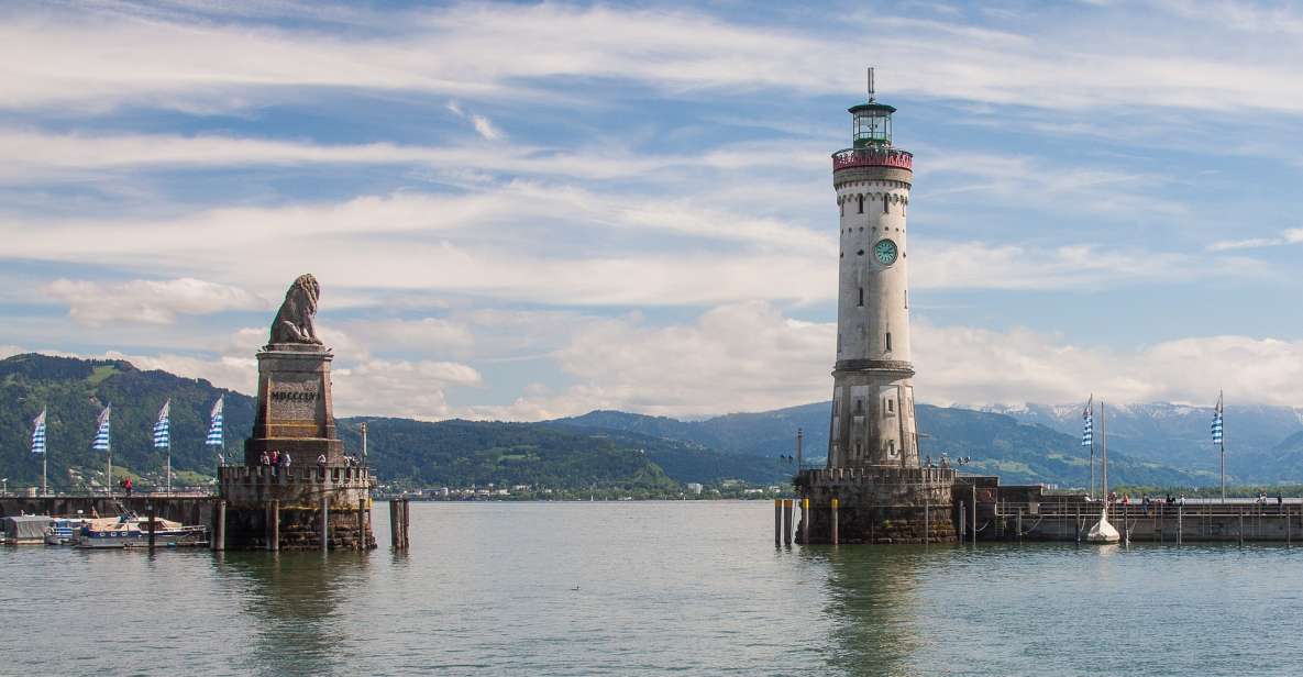 Lindau - Town Highlights Walking Tour - Lighthouse and Lake