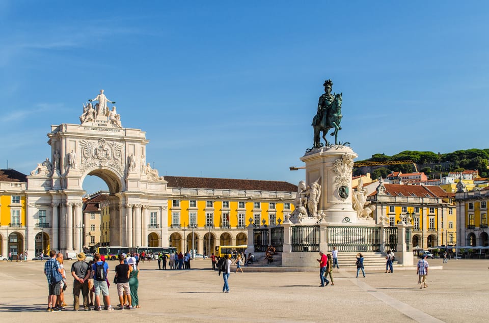 Lisbon: City Highlights Customizable Tour - Historic Lisbon Neighborhoods