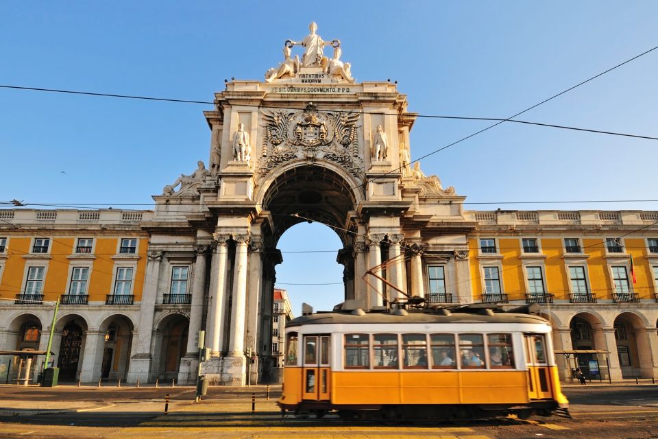 Lisbon Highlights Self Guided Scavenger Hunt & Walking Tour - Itinerary and Highlights