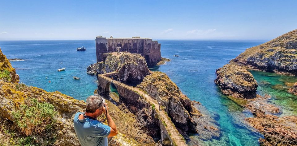 Lisbon: Private Full Day Tour to Berlengas Island - Duration and Itinerary