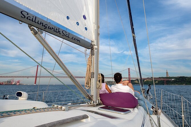 Lisbon: Private Sailing Tour Along the Tagus River - Included Amenities