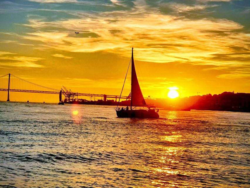 Lisbon: Private Sunset Cruise With Portuguese Wine - Iconic Monuments and Landmarks