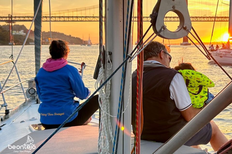 Lisbon: Private Sunset Sailing on the Tagus River - Highlights of the Experience