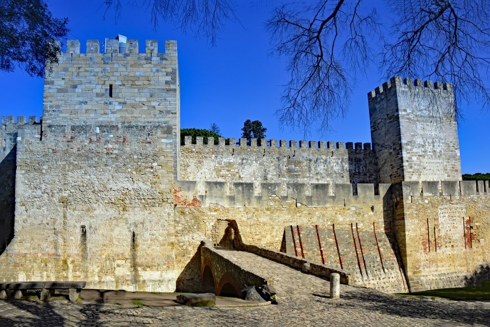 Lisbon: St Georges Castle Skip-the-Line Tour - Itinerary Highlights