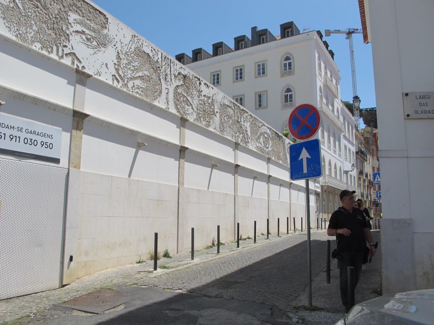 Lisbon Street Art Tour - Artistic Highlights