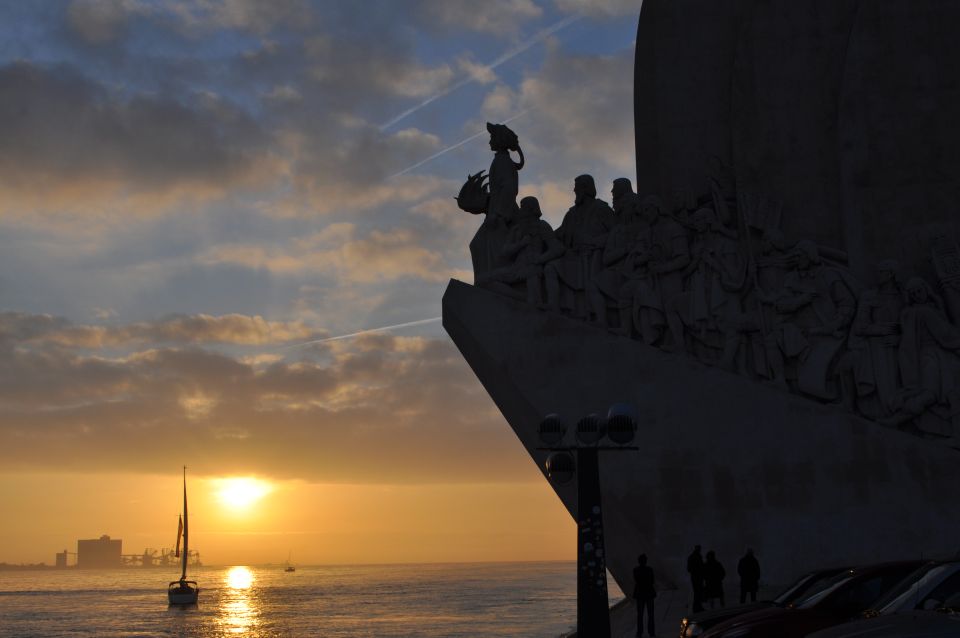 Lisbon: Sunset Cruise on the Tagus River With Welcome Drink - Departure Locations