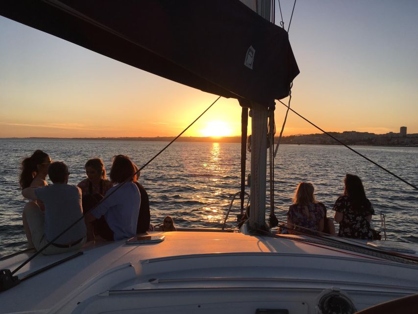 Lisbon: Tagus River Sunset Cruise - Cruise Experience