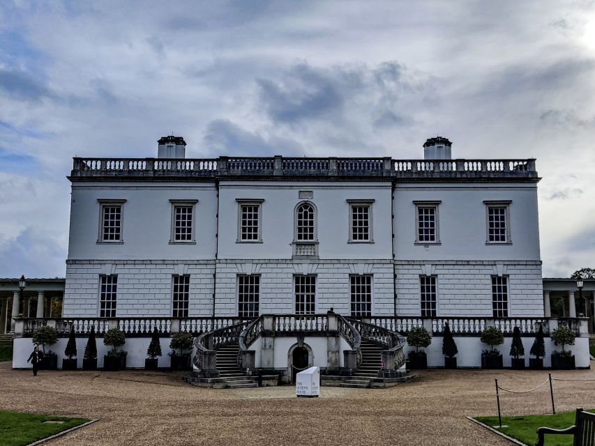 London: Greenwich City Exploration Game and Mystery Walk - Whats Included