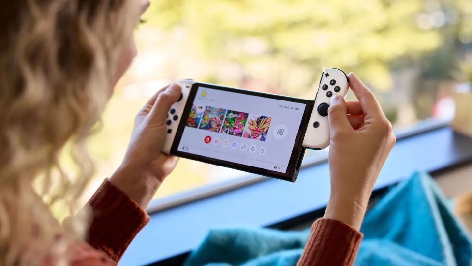 London: Nintendo Switch Gaming Console Rental - Multiplayer Gaming Options