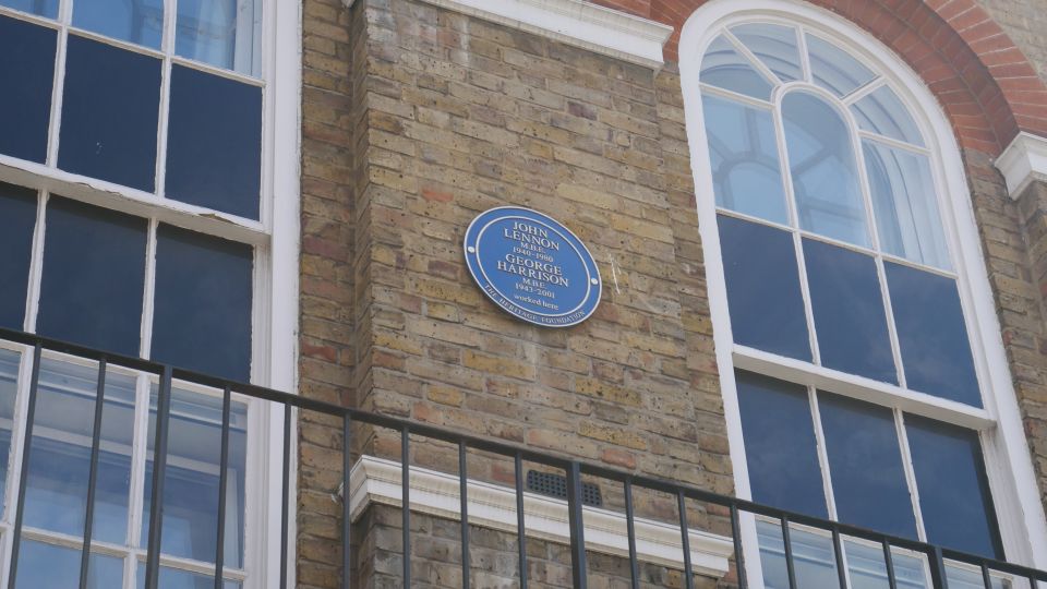 London: The Beatles Walking Tour of Marylebone and Abbey Rd - Abbey Road Crossing Photo Opportunity