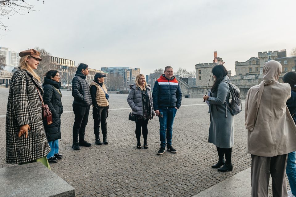 London: Tower of London Early Access Tour With Beefeater - Tour Highlights