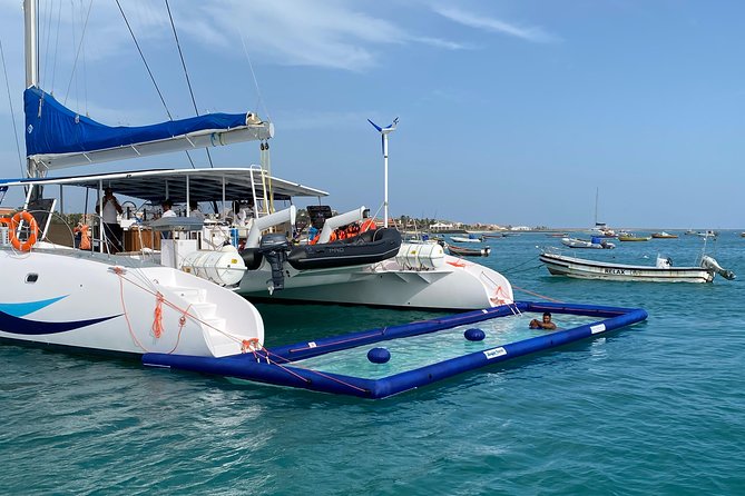 Lounge Catamaran SODADE Half-Day (Adults Only) - Included Activities and Amenities