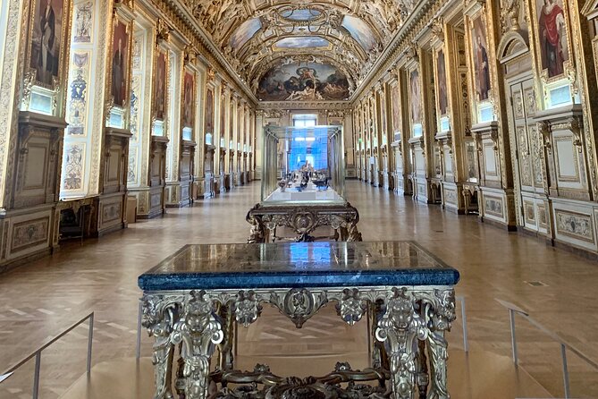 Louvre Wonders & Hidden Treasures Private - Includes