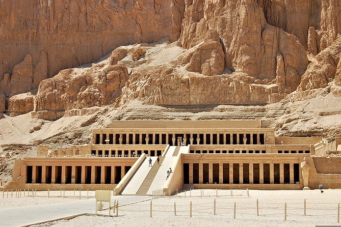 Luxor Half-day Valley of the King &Hatshpsut and Memnon - Pickup Details