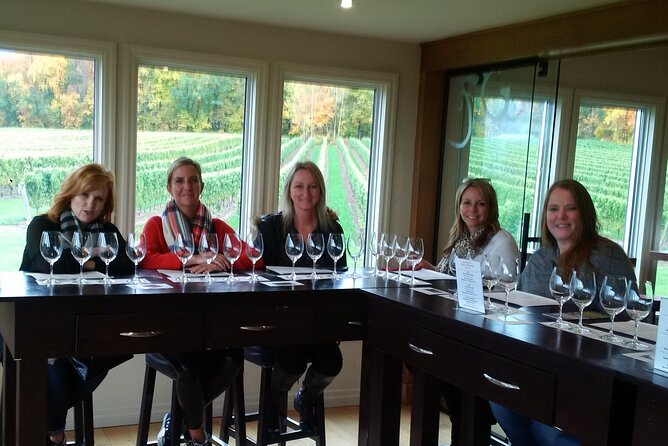 Luxury Wine Tours to Niagara On The Lake - Tasting Exquisite Wines