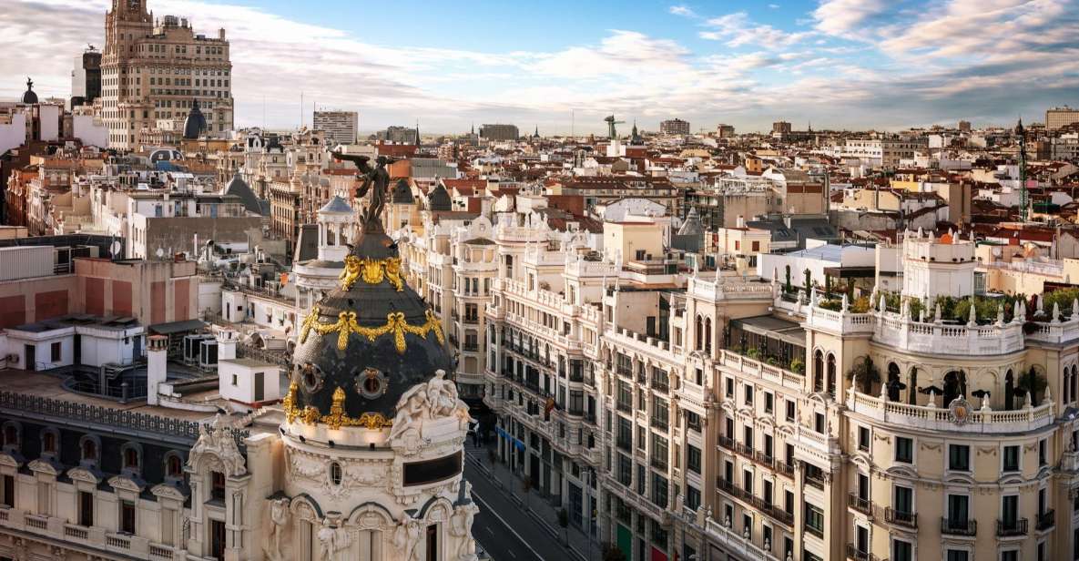 Madrid: Express Walk With a Local in 90 Minutes - Experience Highlights