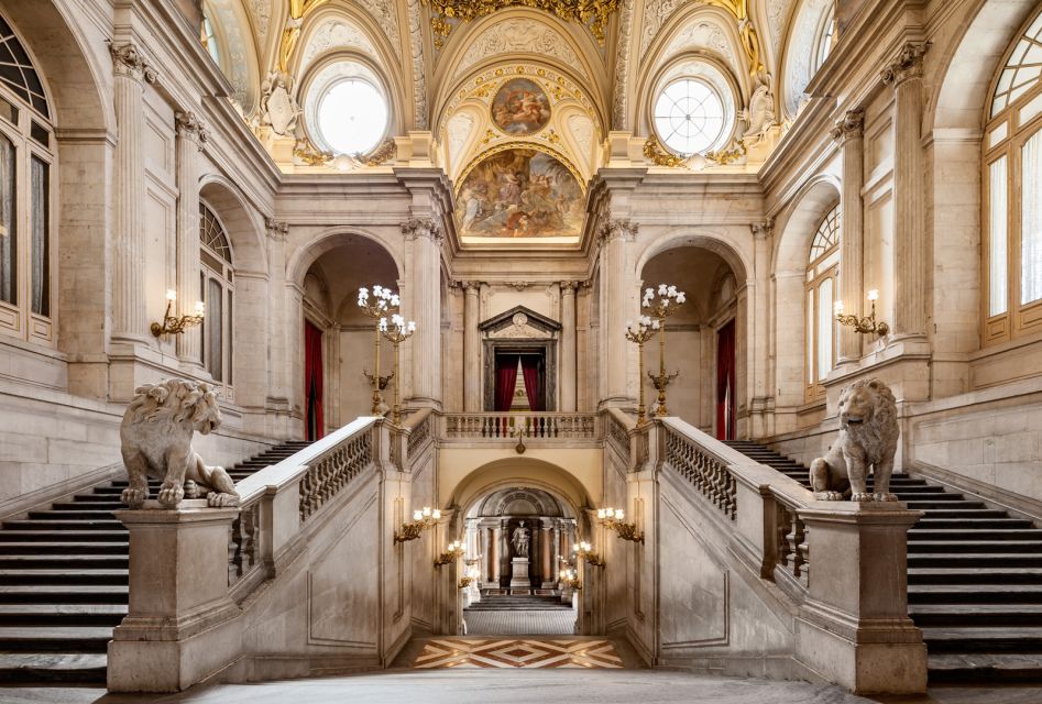 Madrid: Guided Visit to the Royal Palace - Experience and Highlights