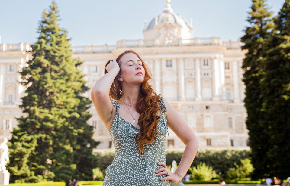 Madrid: Royal Palace Professional Photoshoot - Pricing Details