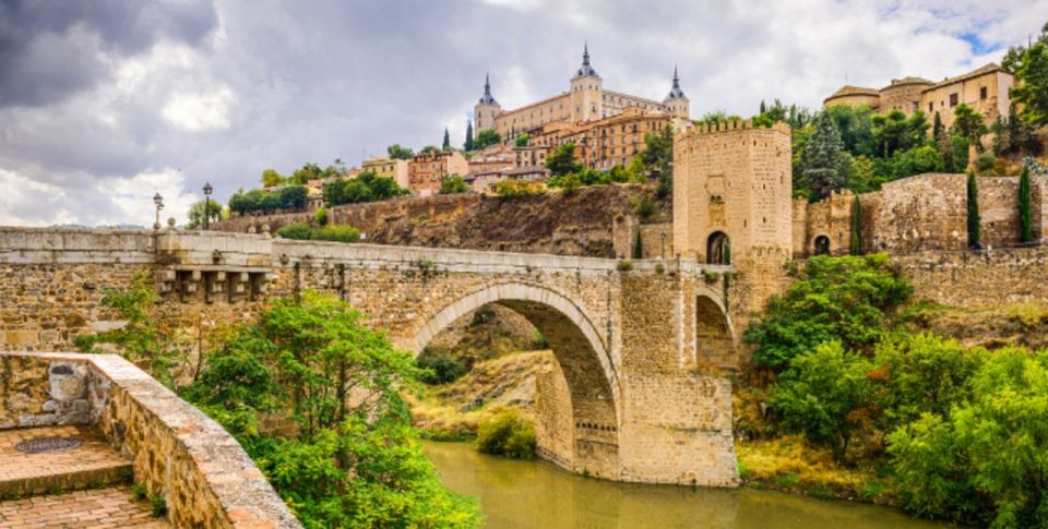 Madrid to Lisbon up to 2 Stops (Toledo and Merida) - Private Transfer Details