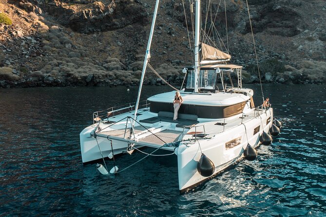 Majestic Catamaran Caldera Cruise With Snacks, Meal & Drinks - Included Onboard Amenities