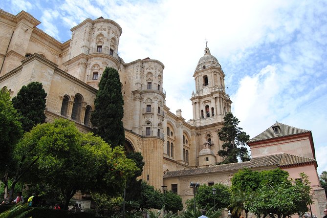 Malaga Monuments Private Walking Tour - Meeting and Pickup