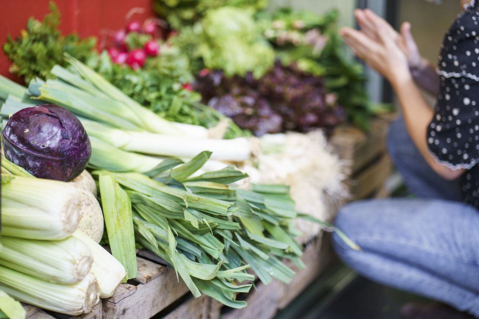 Mallorca: Market Visit and Traditional Cooking Workshop - Sustainability and Local Sourcing