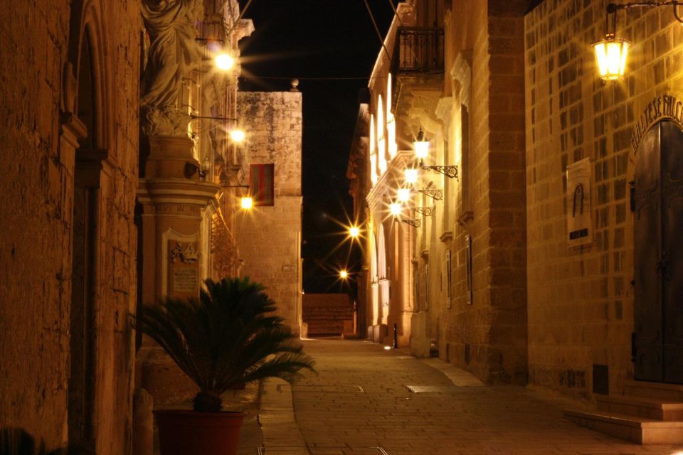 Mdina: Valletta Waterfront Area, Mdina, and Rabat Night Tour - Pickup and Transportation