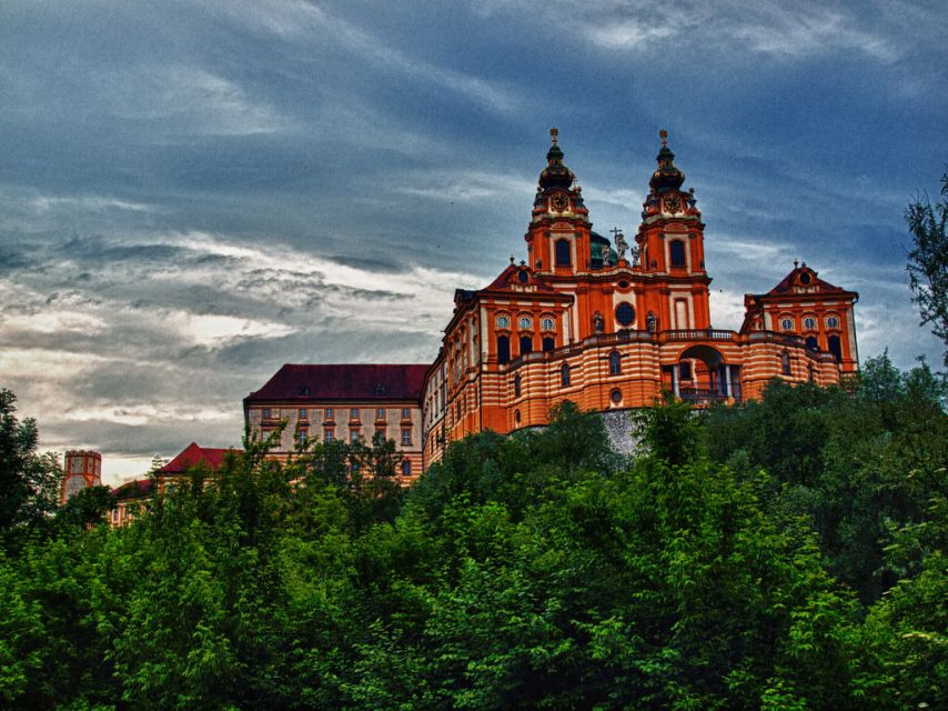 Melk, Hallstatt, and Salzburg Private Tour From Vienna - Stunning Hallstatt Scenery