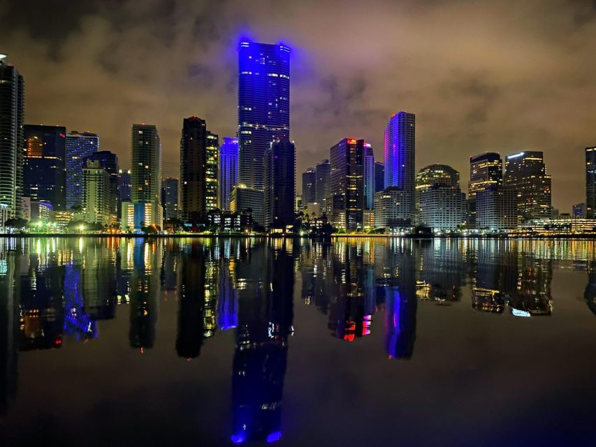 Miami: Private Boat Tour With a Captain - Admire the Miami Skyline