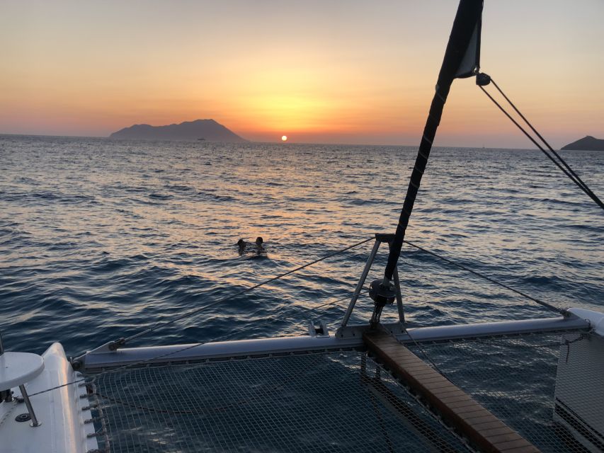 Milos: Sunset Catamaran Cruise With Kleftiko Visit - Itinerary and Experience