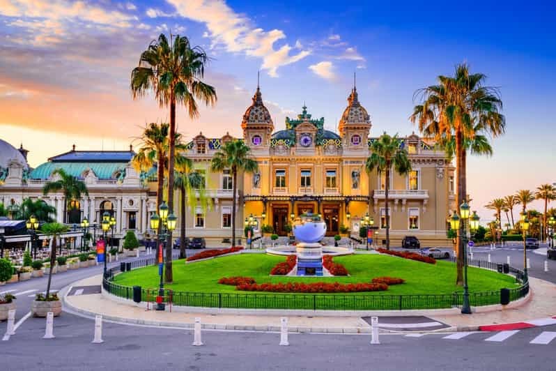 Monaco: Self-Guided Walking Tour of Monte Carlo & Audioguide - La Condamine Area